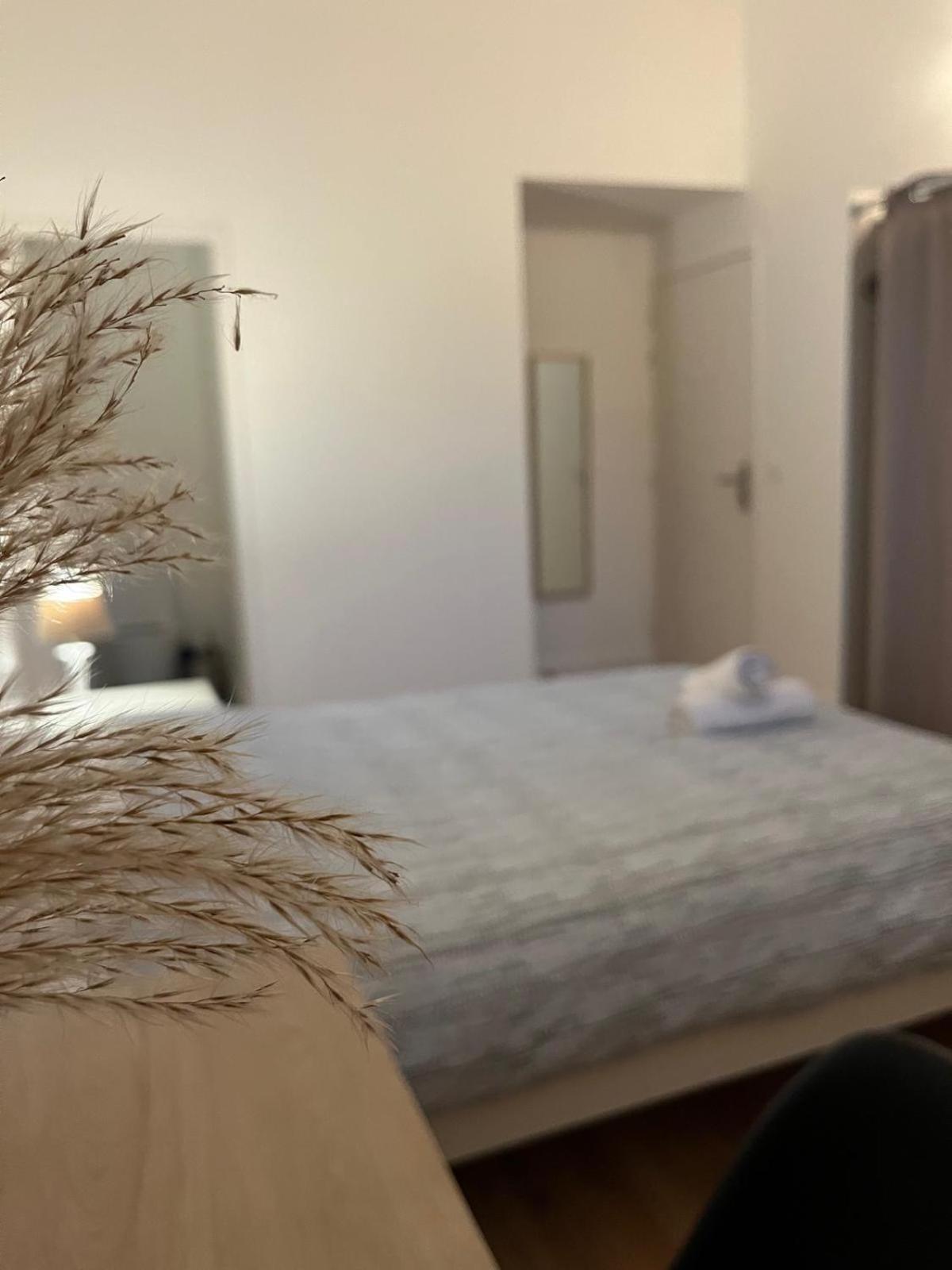 Neuf , Accommodatie bij particulieren